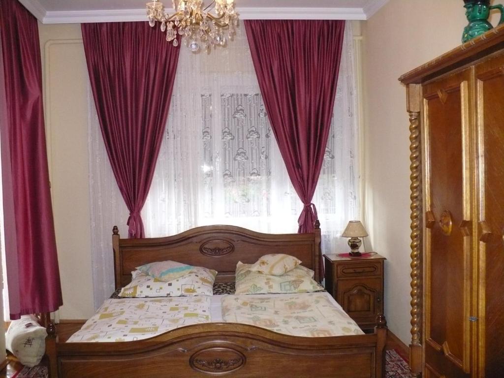 Kitty Apartman Lejlighed Miskolc Værelse billede