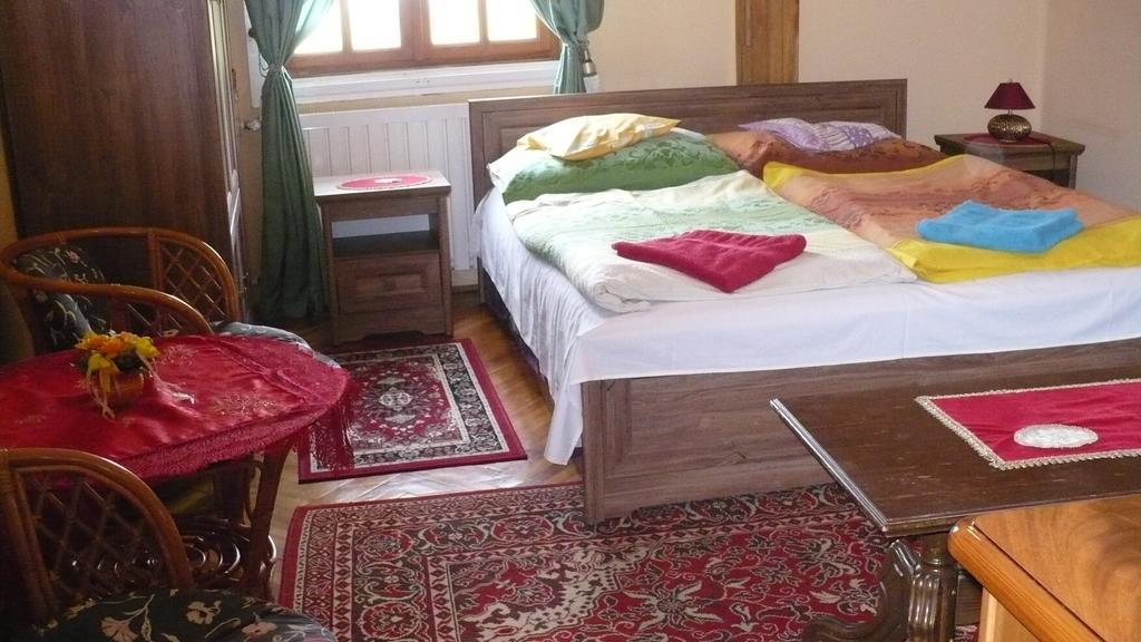 Kitty Apartman Lejlighed Miskolc Eksteriør billede