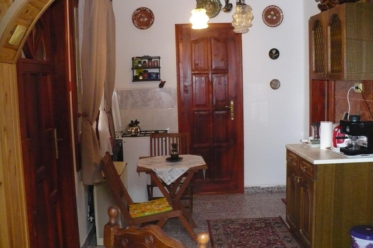 Kitty Apartman Lejlighed Miskolc Eksteriør billede